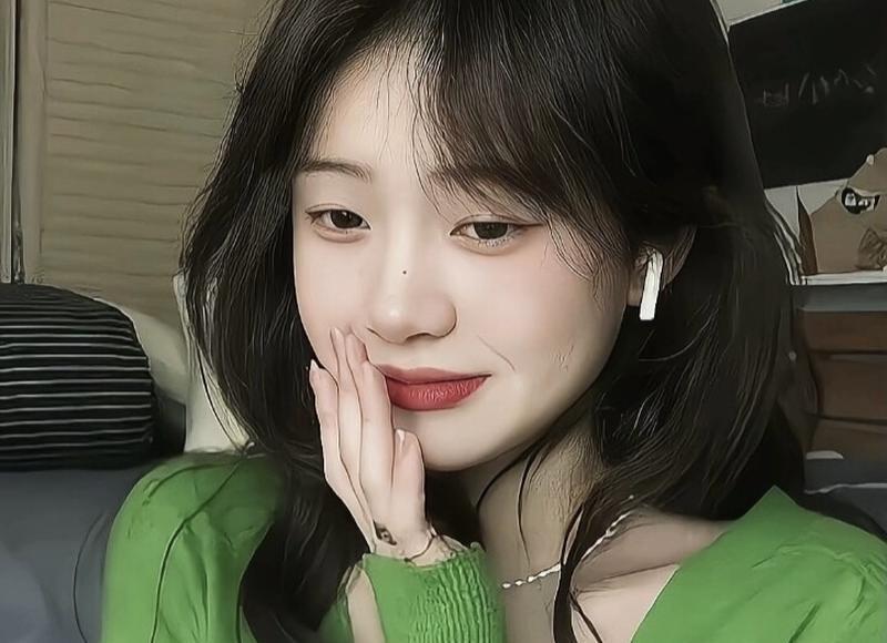 女生发嘿嘿是什么意思应该怎么回