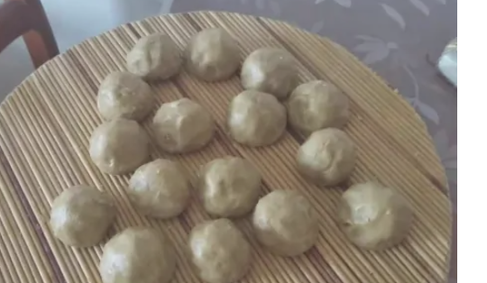 窝窝头怎么做,窝窝头的做法视频 窝窝头的做法图4