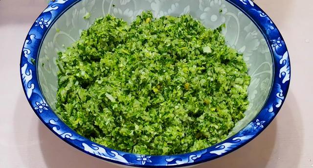 立冬饺子的正宗做法(立冬吃饺子最爱这个馅)(5)