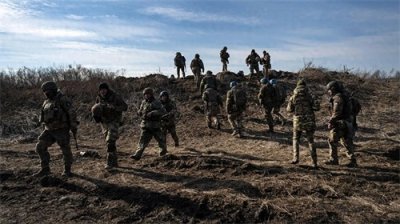 ​朝鲜谷山大炮发威，炮群覆盖打击乌军阵地，红利曼乌军死亡惨重