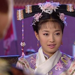 ​紫薇扮演者叫什么名字（四位演过“紫薇”的女明星）