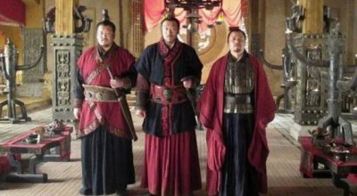 ​二桃杀三士的故事背景及启示（最早记载于《晏子春秋》）