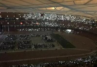 爆笑!明星演唱会的尴尬事,萧亚轩的梗算是过不去了!