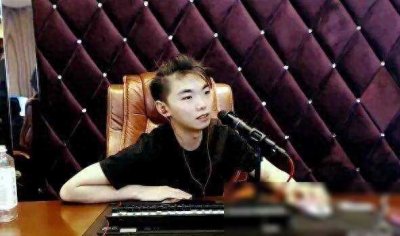 ​30%YY游客都是他粉丝，赵小磊喊话小洲，把我赵家军粉丝还我