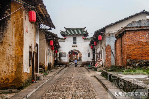 广东第一古巷南雄珠玑巷，凭一条巷子被认定为国家4A级景区，为啥