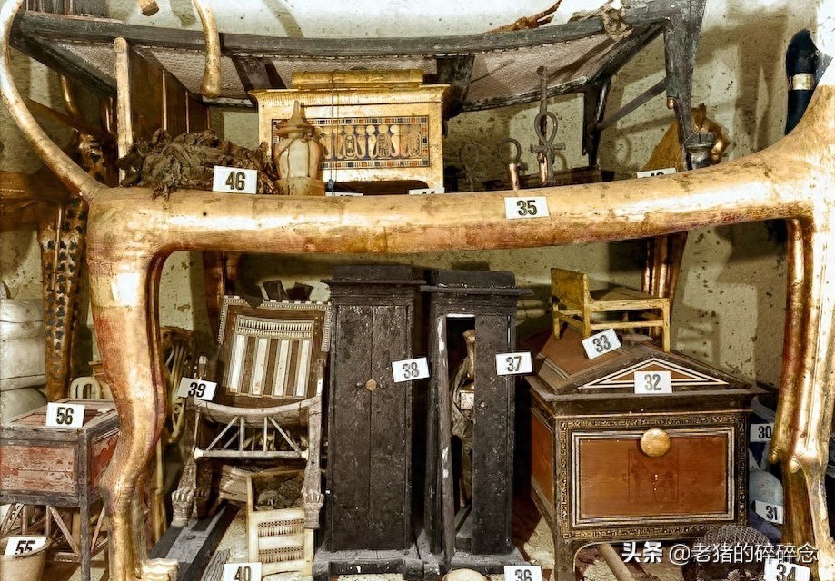 埃及金字塔内部的彩色老照片曝光,法老的宝贝遍地,图5是木乃伊
