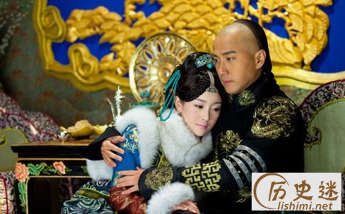 电视剧《美人无泪》皇太极与海兰珠剧照