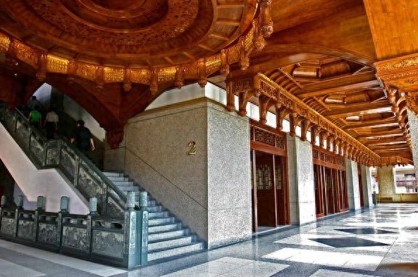 广西玉林云天宫:我国最大的单体艺术宫殿,到底是谁建的?