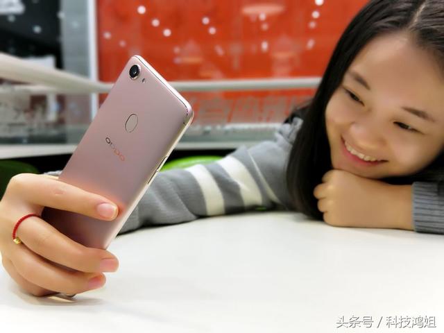 oppo手机全面屏a79(OPPOA79深度体验全面屏游戏更畅快)(5)