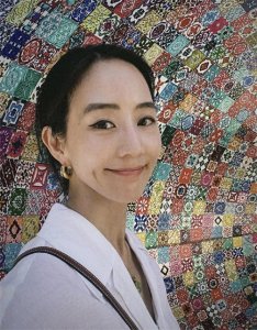 ​张钧甯新年晒美图，世界旅游和2025说你好