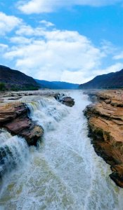 ​陕西黄河壶口瀑布：大自然的奇迹，让你惊叹不已！