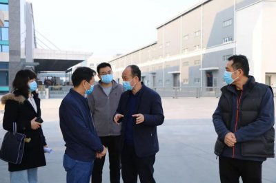 ​咸阳高新区管委会主任景雪峰检查企业防疫和复工复产工作