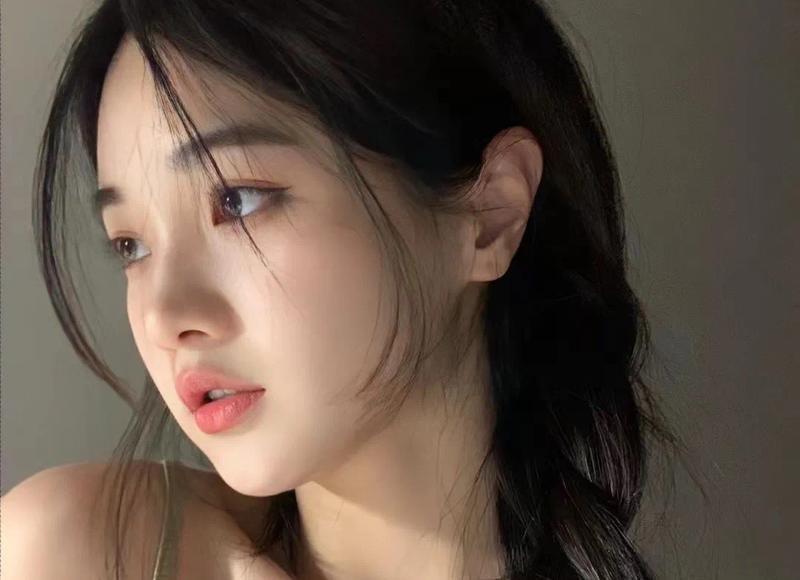 哪些举动可以撩到男生?让男生喜欢心动的撩汉举动(什么小动作能撩男生) 哪些举动可以撩到男生?让男生喜欢心动的撩汉举动(什么小动作能撩男生)