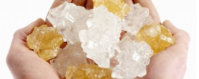 如何分辨云南黄冰糖真假辨别 如何分辨云南黄冰糖真假图片