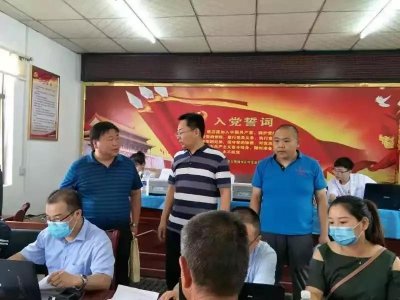 ​新密张庄村特邀郑州中康医院为百姓开展脑卒中高危人群筛查